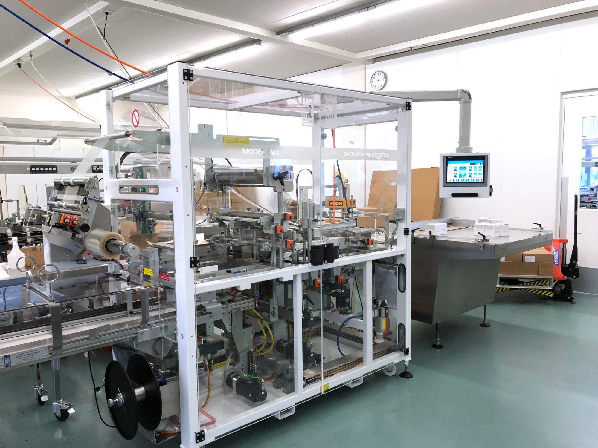 Neue Cellophanieranlage